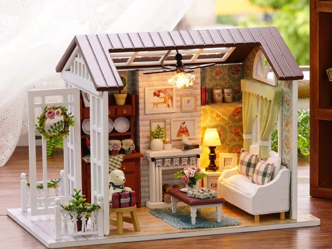 Domek dla lalek drewniany КІК 8008-A LED 20,6cm do składania