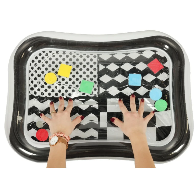 Mata wodna sensoryczna dla niemowląt czarno-biała XXL 65x50 cm