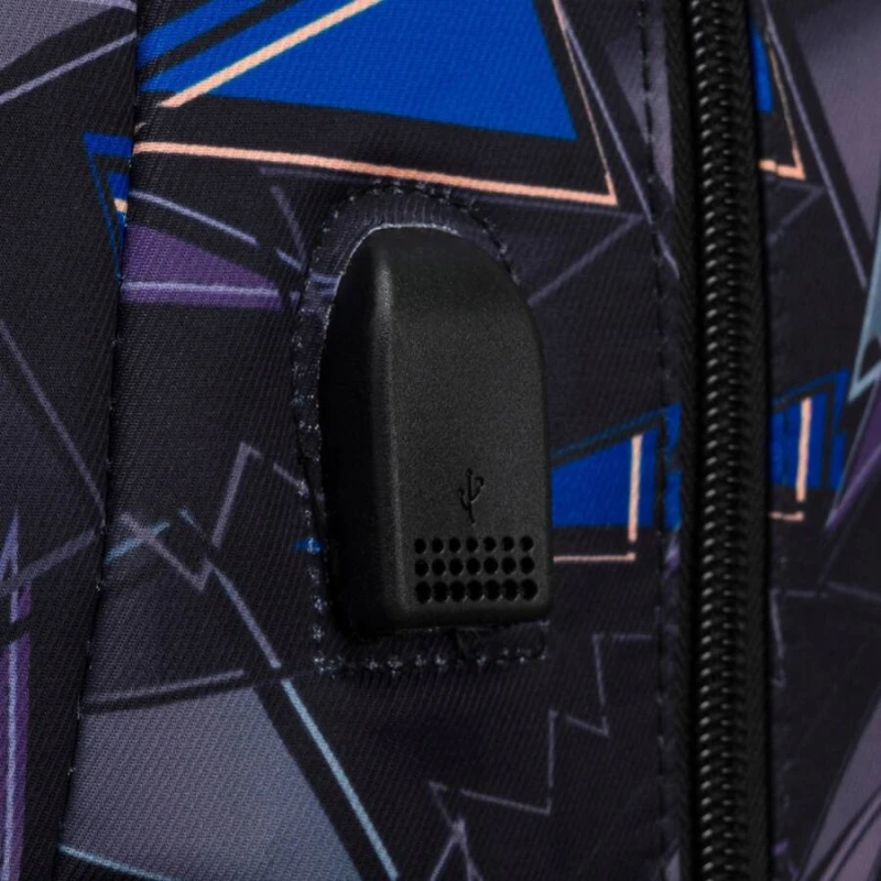 Plecak szkolny Peterson z portem USB – pojemność 25 l, wielokolorowy