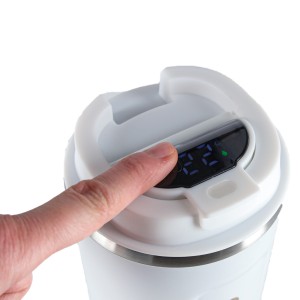 Kubek podróżny LED 500ml biały KIK - wskaźnik temperatury